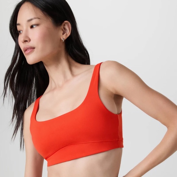 NWT Vuori AllTheForm™ Bra